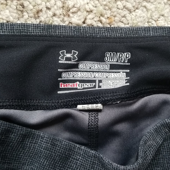 Under Armour Compression Leggings - Picture 3 of 3